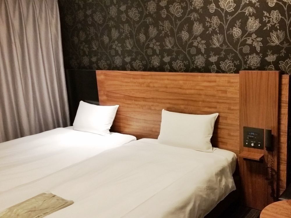 Hotel Villa Fontaine Tokyo-Shinjuku Kültér fotó